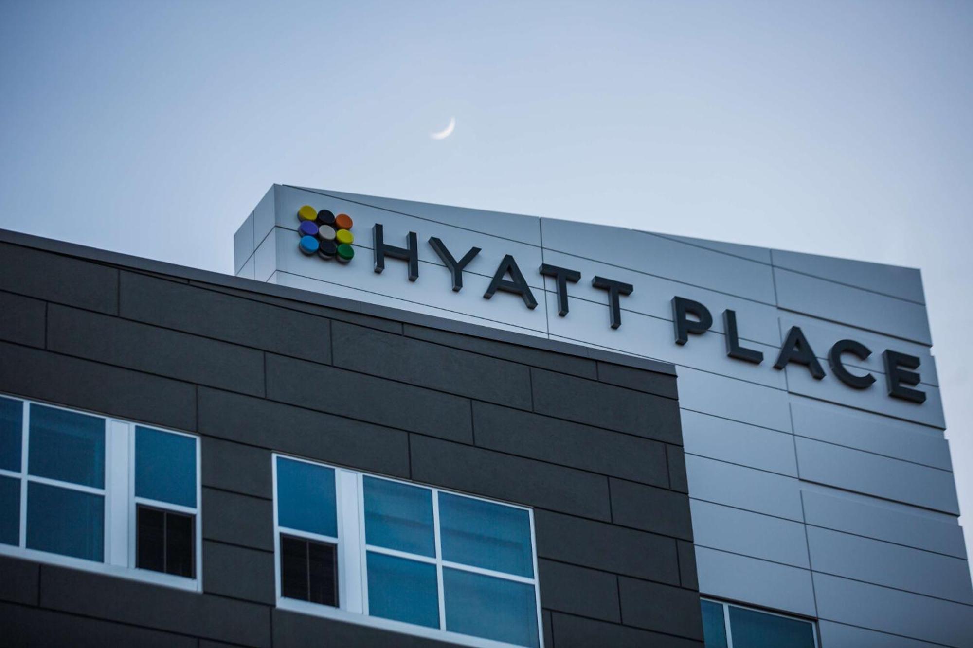 Hyatt Place Greenville Downtown Exterior foto